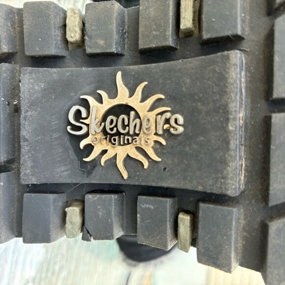 Skechers Women's Black Fur-Lined Grand Jams Unlimited Boots - Picture 14 of 14